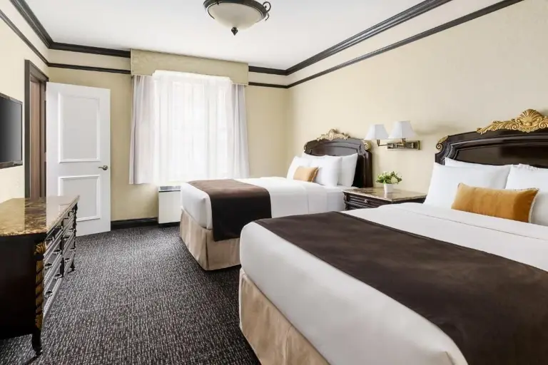 Hotel Lucerne accommodation image